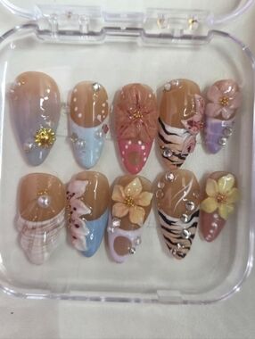 Floral Spring Press On Nails